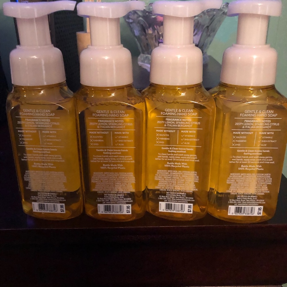 NWT Bath & Body Works Kitchen Lemon X 4 - Picture 3 of 4